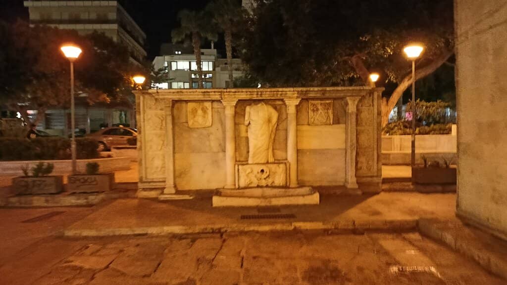 The Fountain Itself