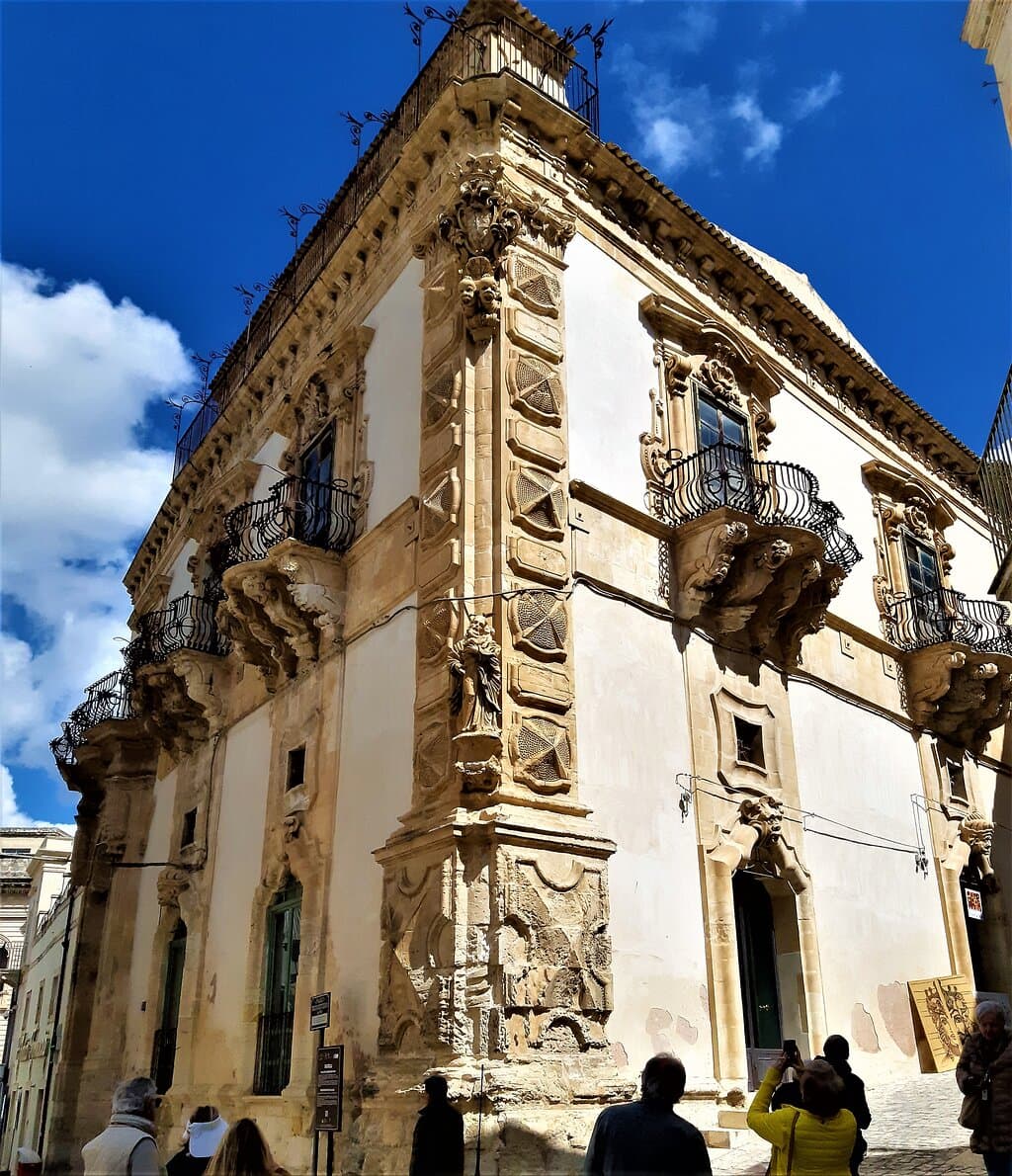 Il prospetto d'angolo