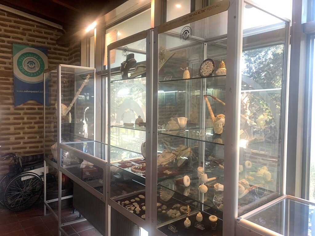 Support Local Artisans