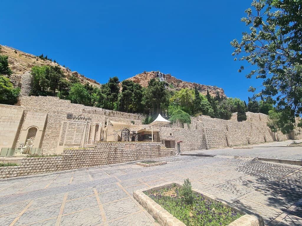 Proximity to Quran Gate