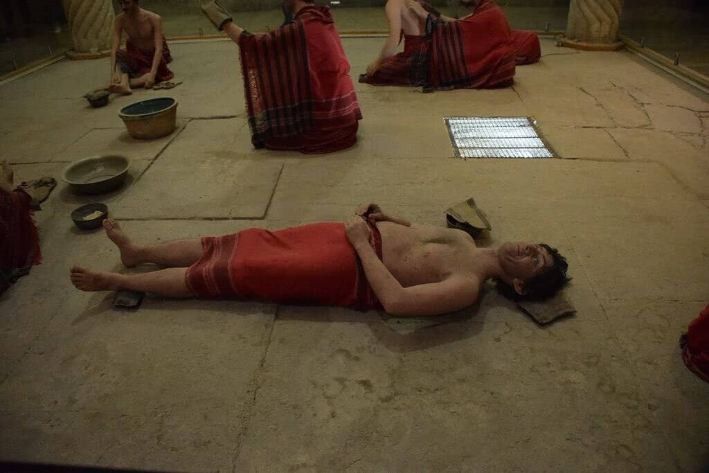 Traditional Teahouse Experience