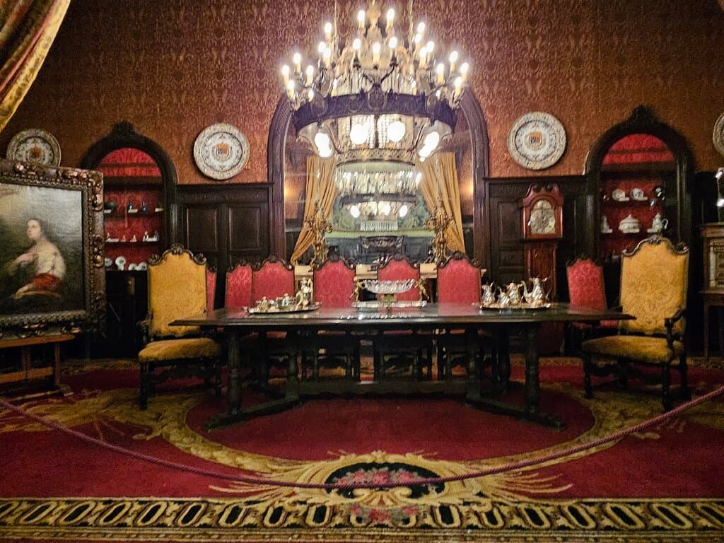 Museo de Arte Decorativo Firma y Odilo Estévez