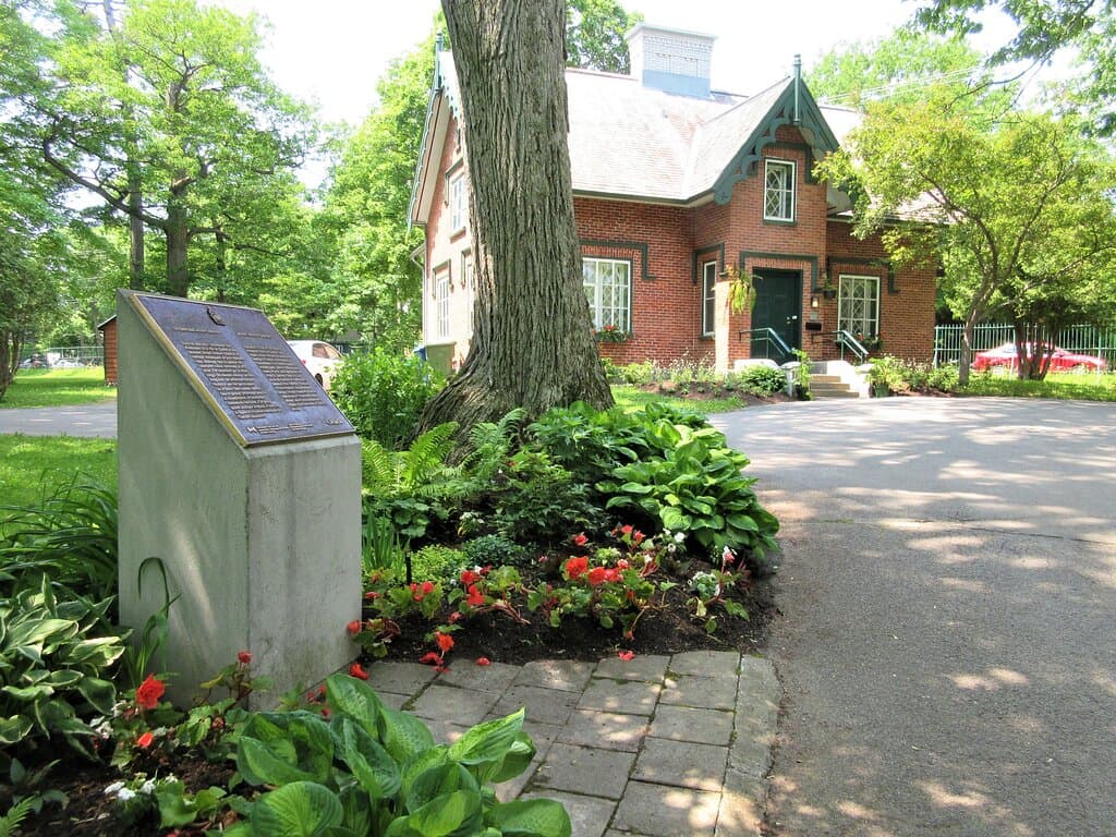 Le cottage néogothique