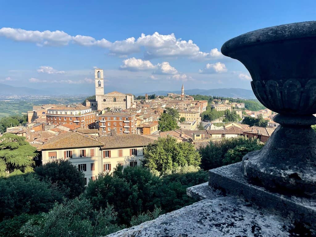 Panoramic Valley Views