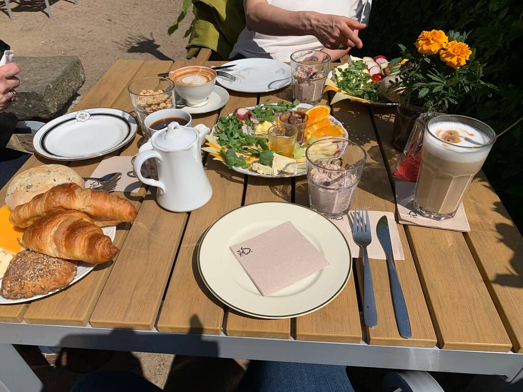 Diverse Floral Displays