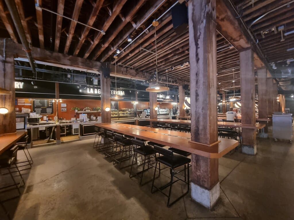 Early doors, pre lunchtime