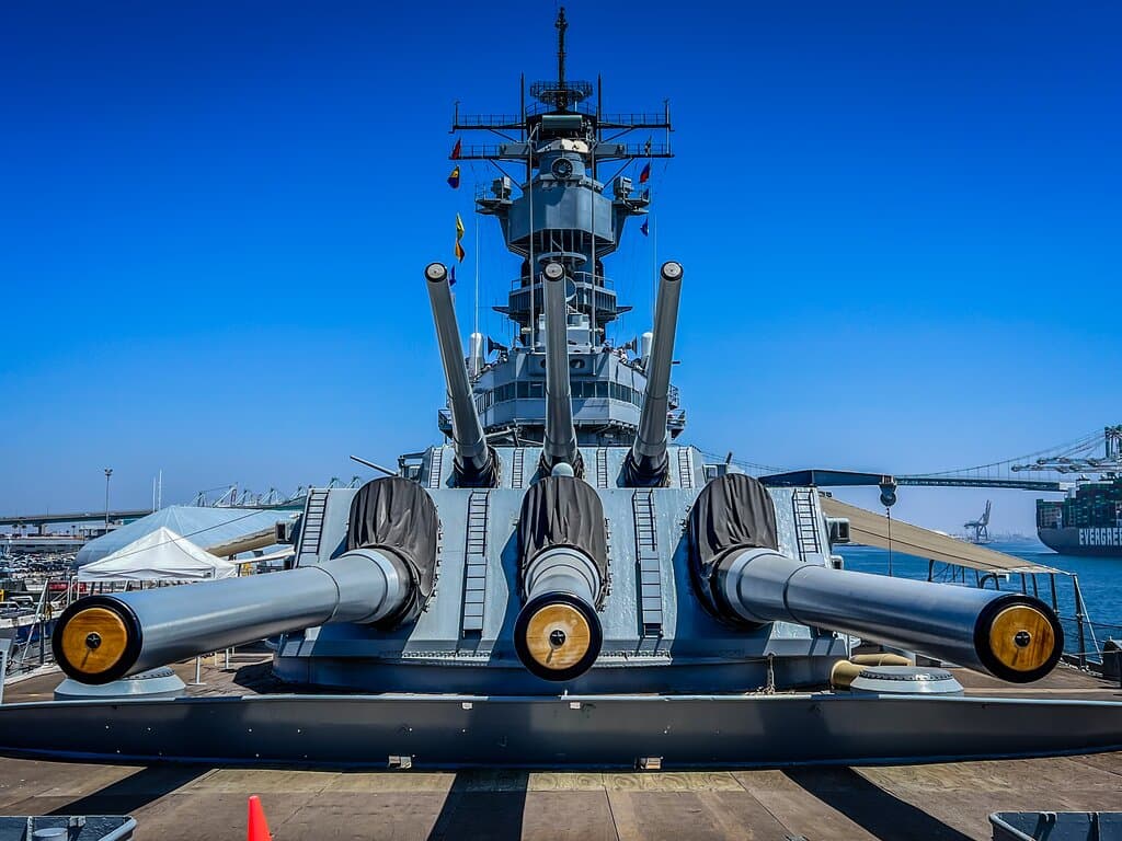 USS Iowa Battleship Los Angeles