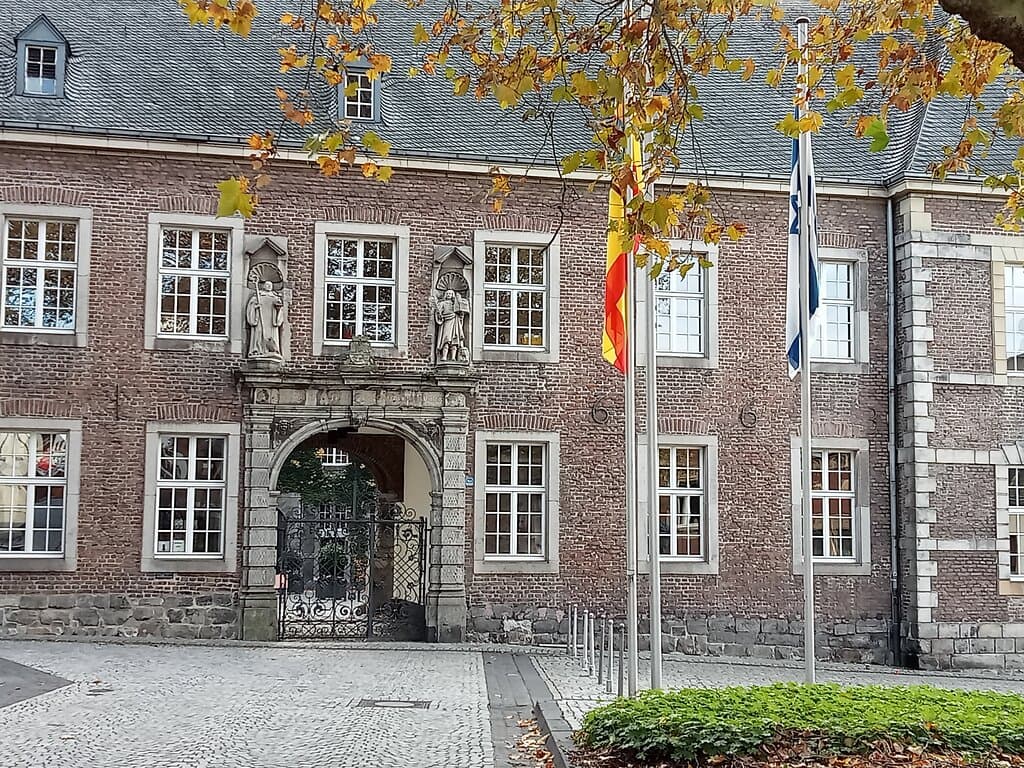 Rathaus Abtei, Mönchengladbach, Germany. November 2023.