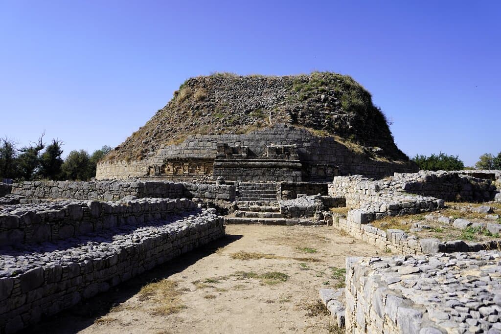 Dharmarajika Stupa Taxila