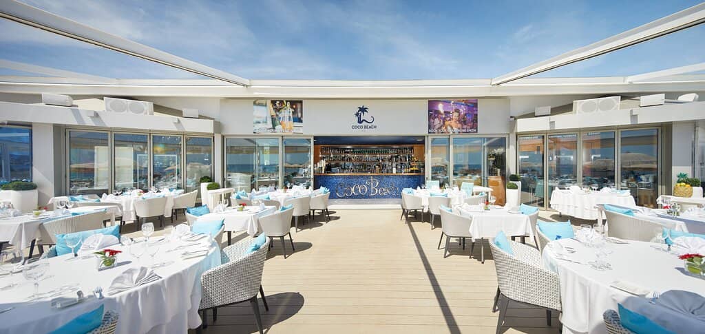 Luxurious Sunbeds & Loungers