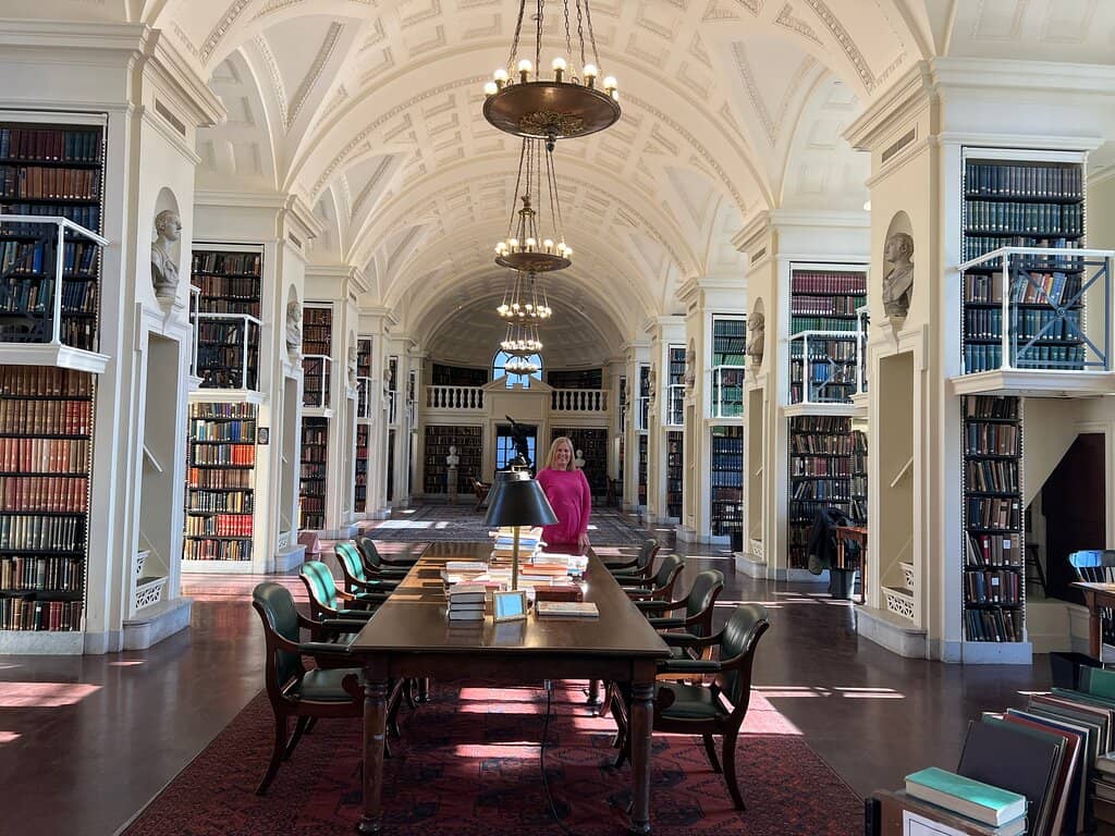 The Balcony Overlooking Granary Burying Ground