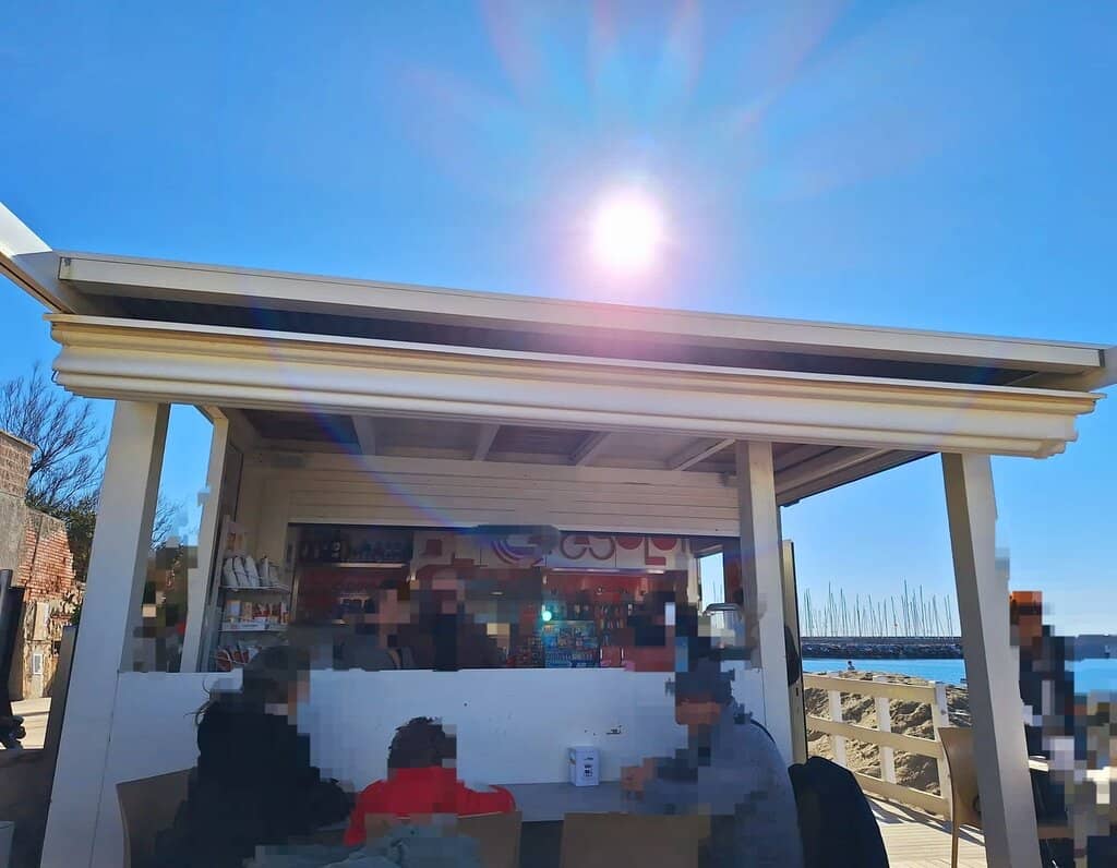 Charming Beachside Cafes