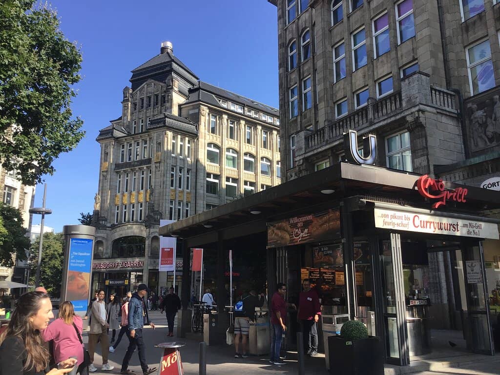 Cinnamon Snails at Cinnamood