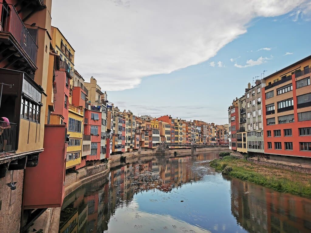 Classic view from the Gomez Bridge.