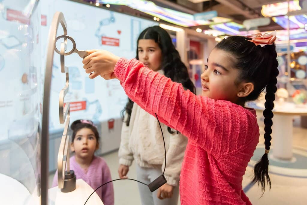 Interactive Galleries