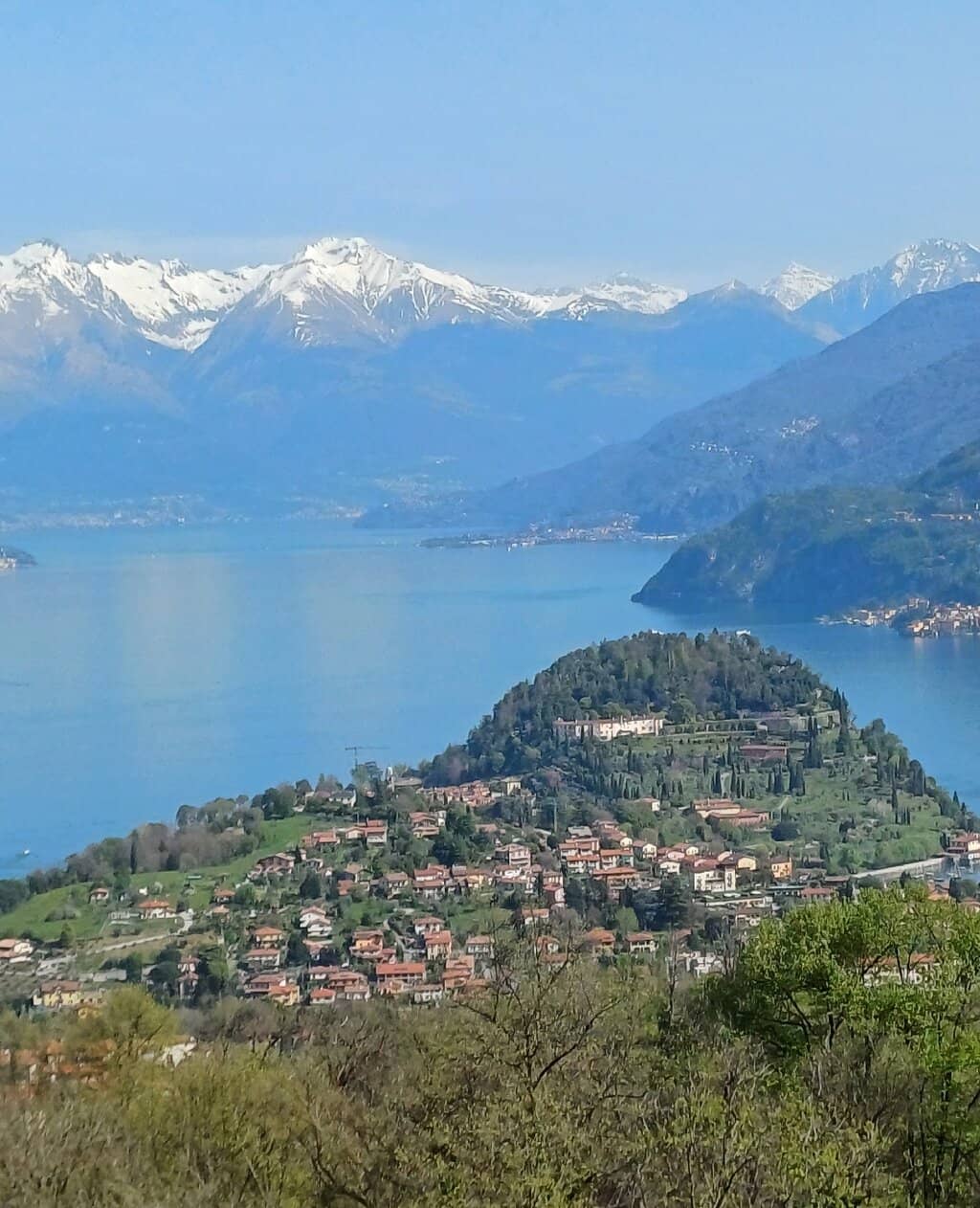 Panoramic Lake Views