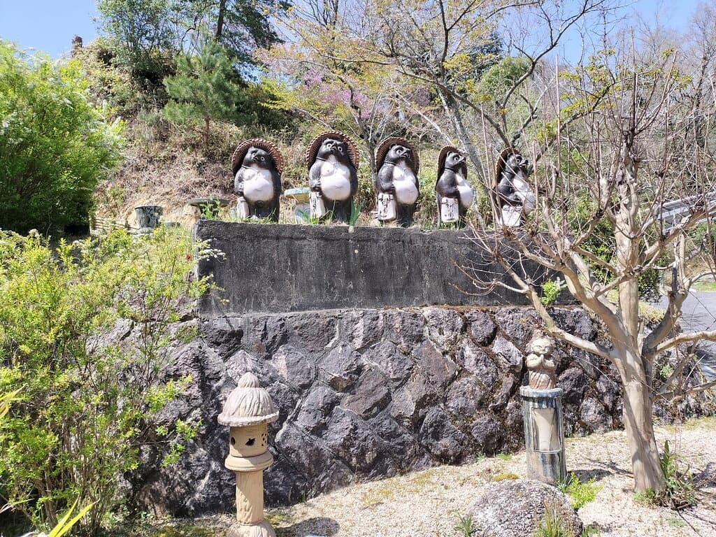 Shigaraki Pottery Village
