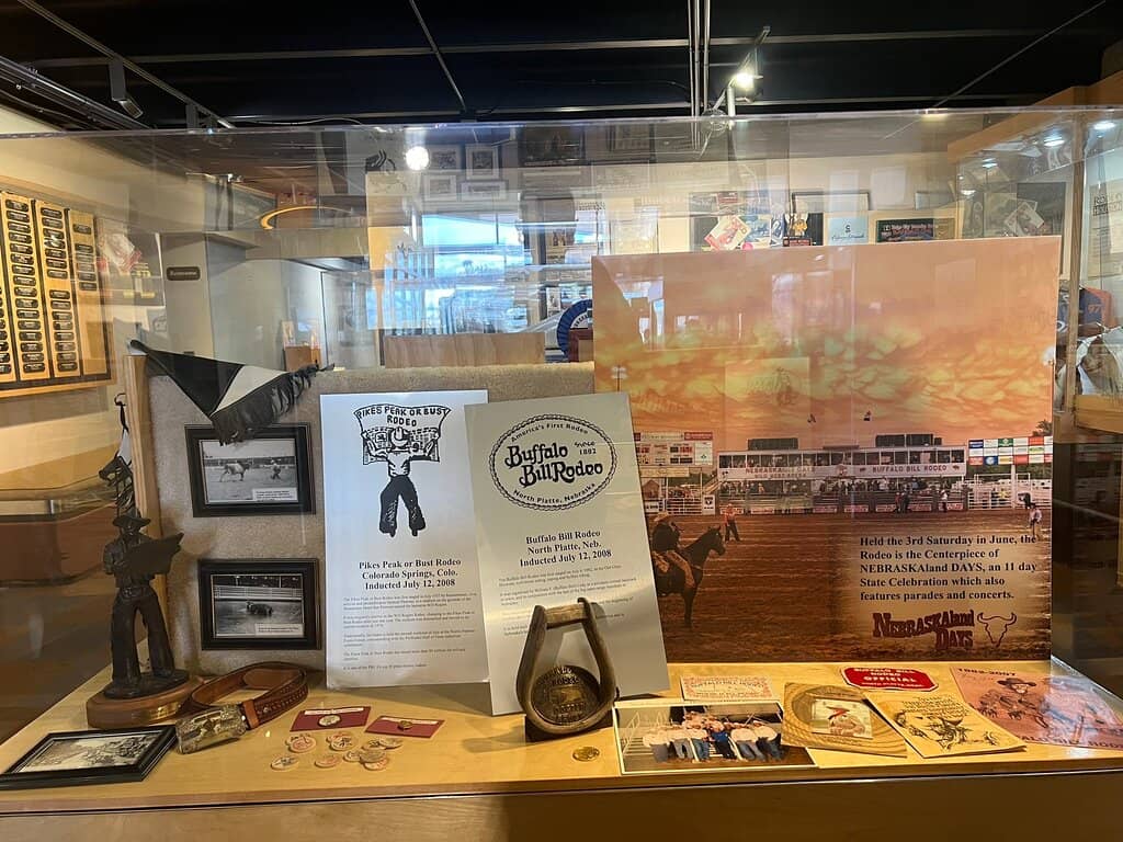 Live Horses & Sculptures