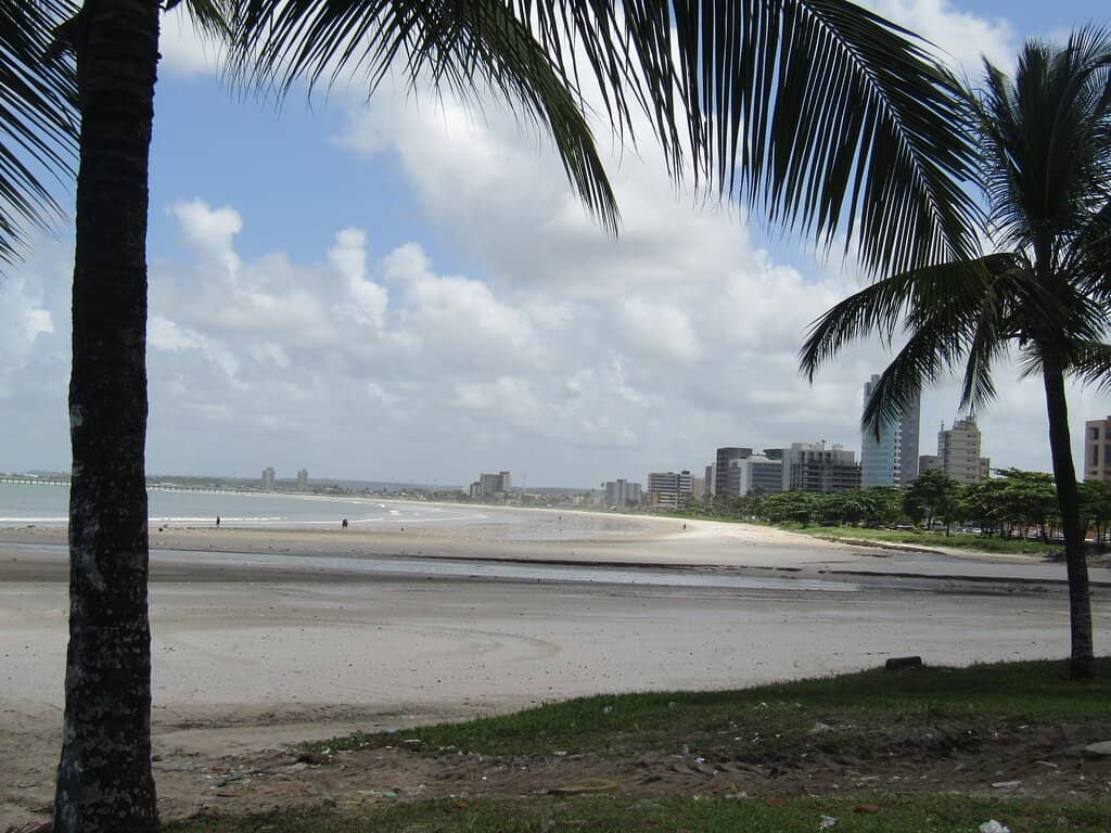 Expansive Urban Beachfront