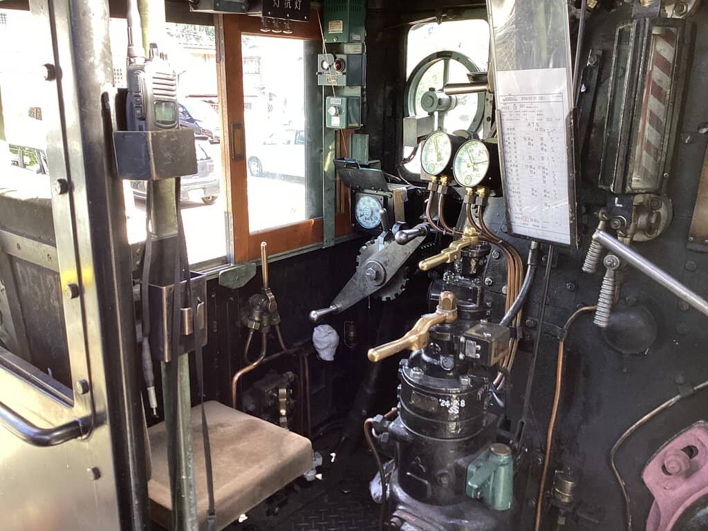 Scenic Mountain Valleys