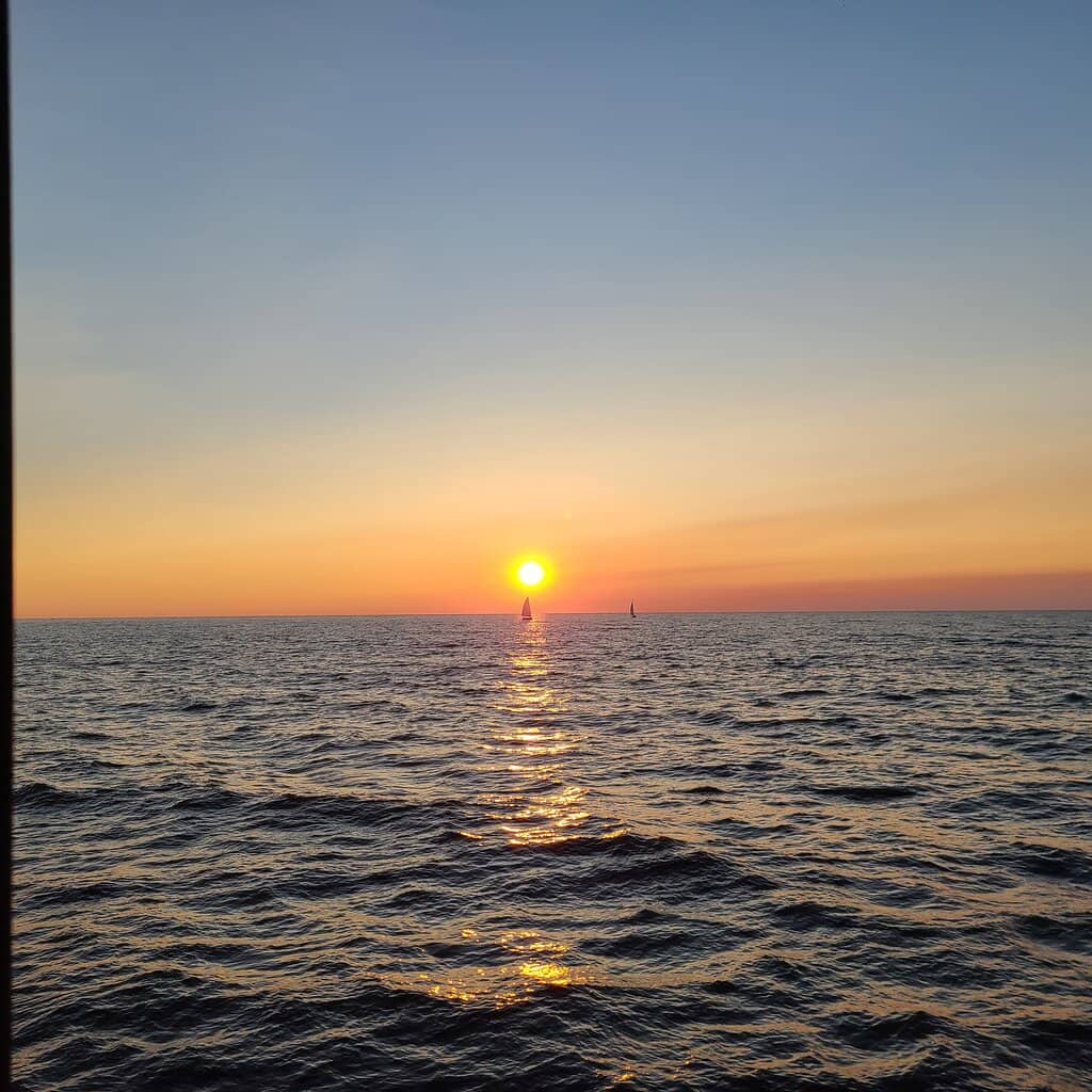 Kalamazoo River Scenic Tour