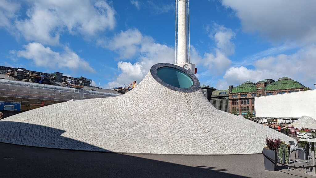 Lasipalatsi and Square