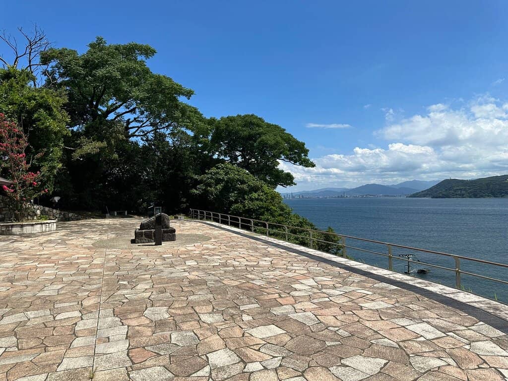 King's Seal Stone Carving