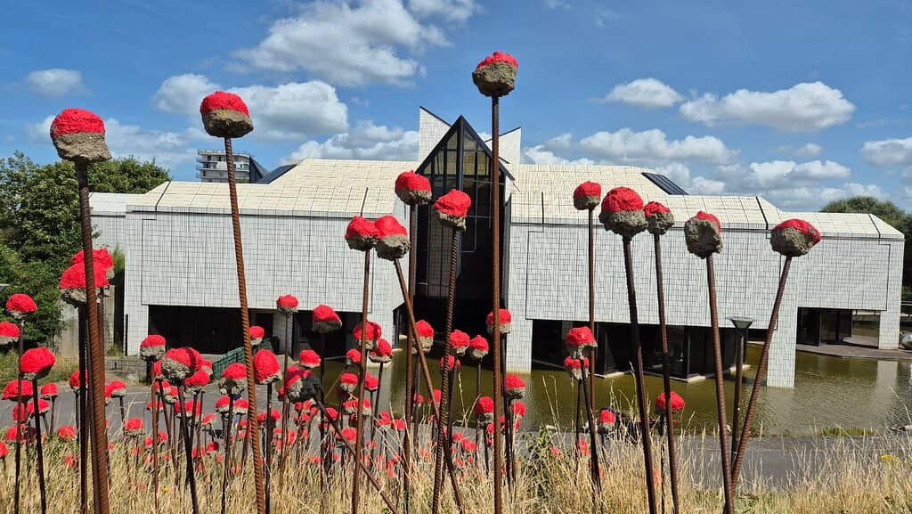 Peaceful Garden Ambiance