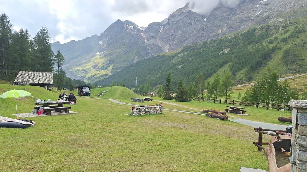 Challenging Mountain Fairways