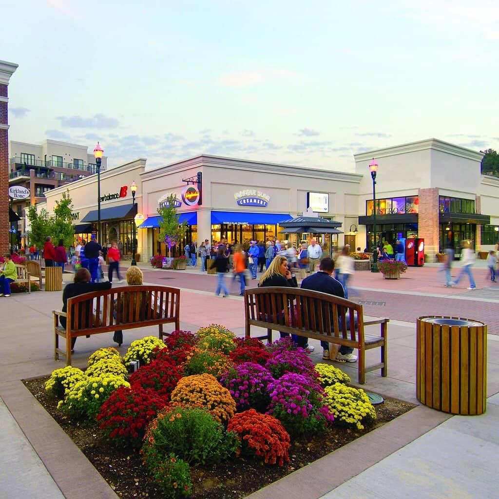 Lake Taneycomo Promenade
