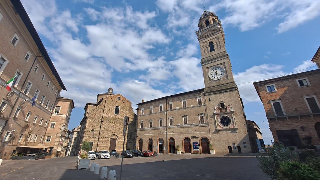 Torre Civica Clock Tower