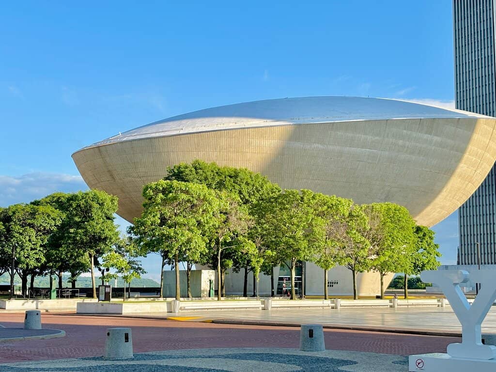 Iconic Architecture