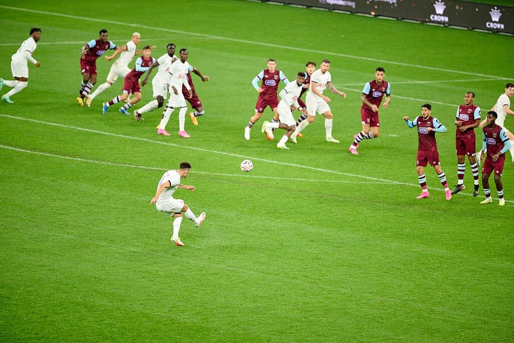 Western Derby Atmosphere