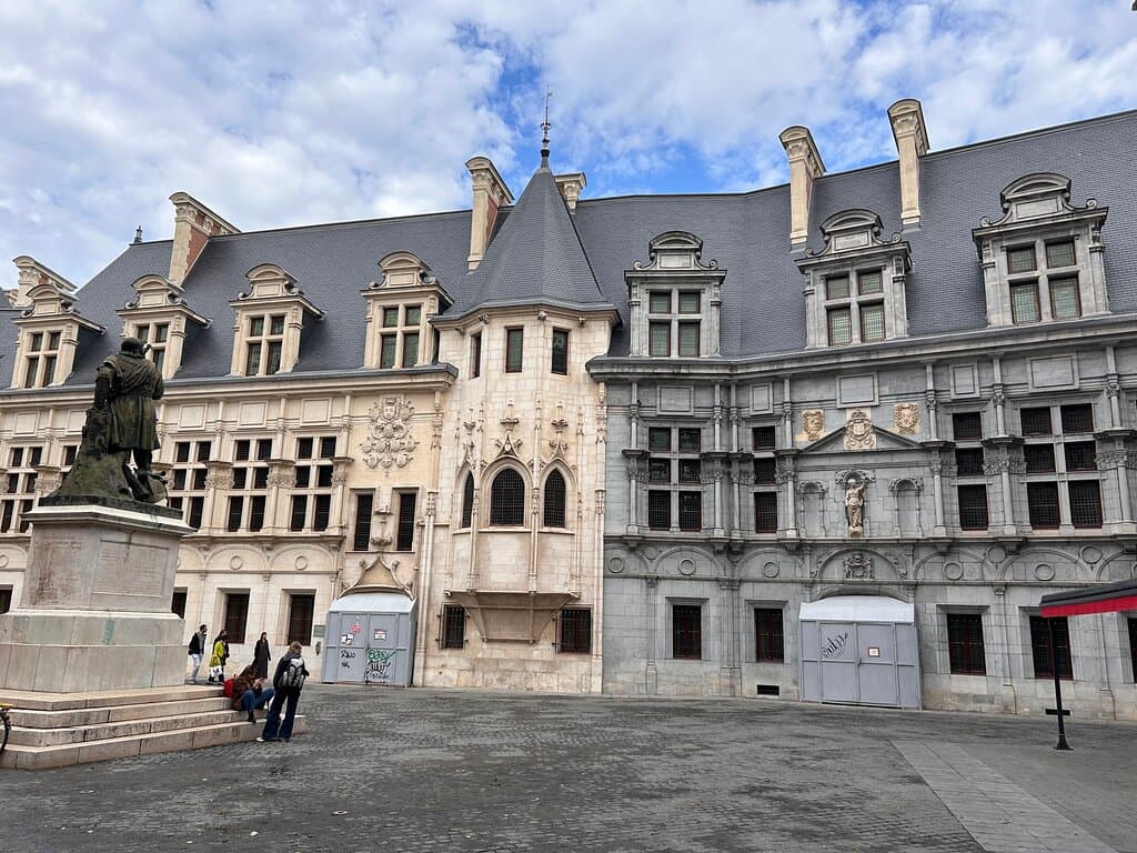 Place Saint-André