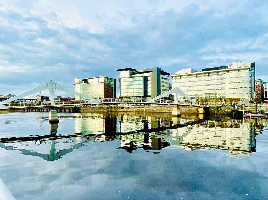 The S-Shaped Architecture