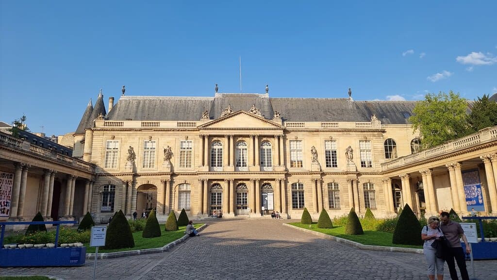Discover the Hôtel Soubise (National Archives)