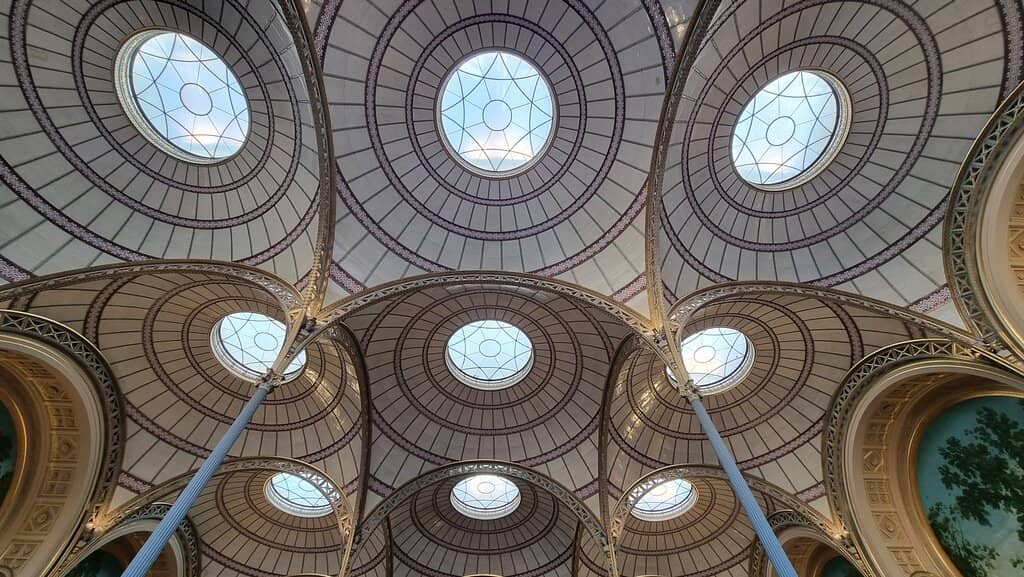 The Oval Room (Salle Ovale)