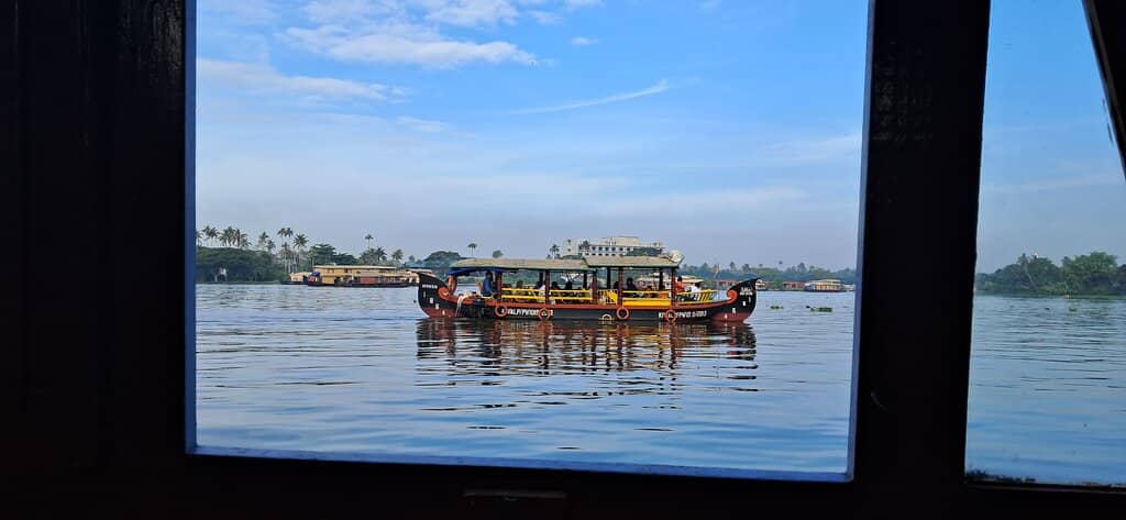 Houseboat Cruise