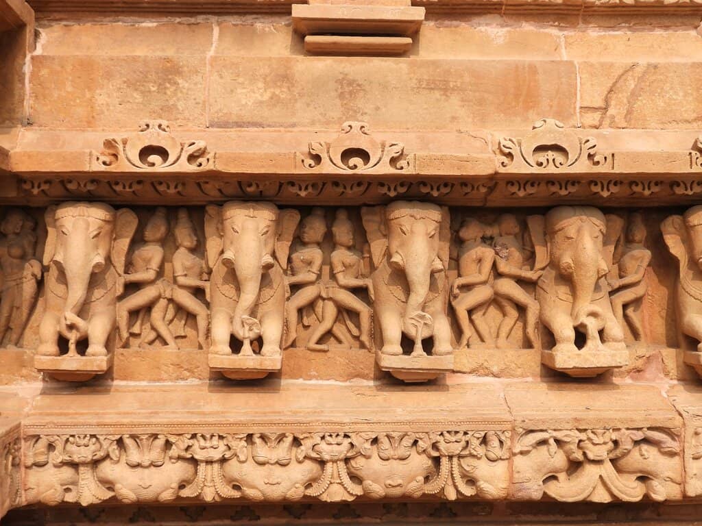 Vaikuntha Vishnu Deity