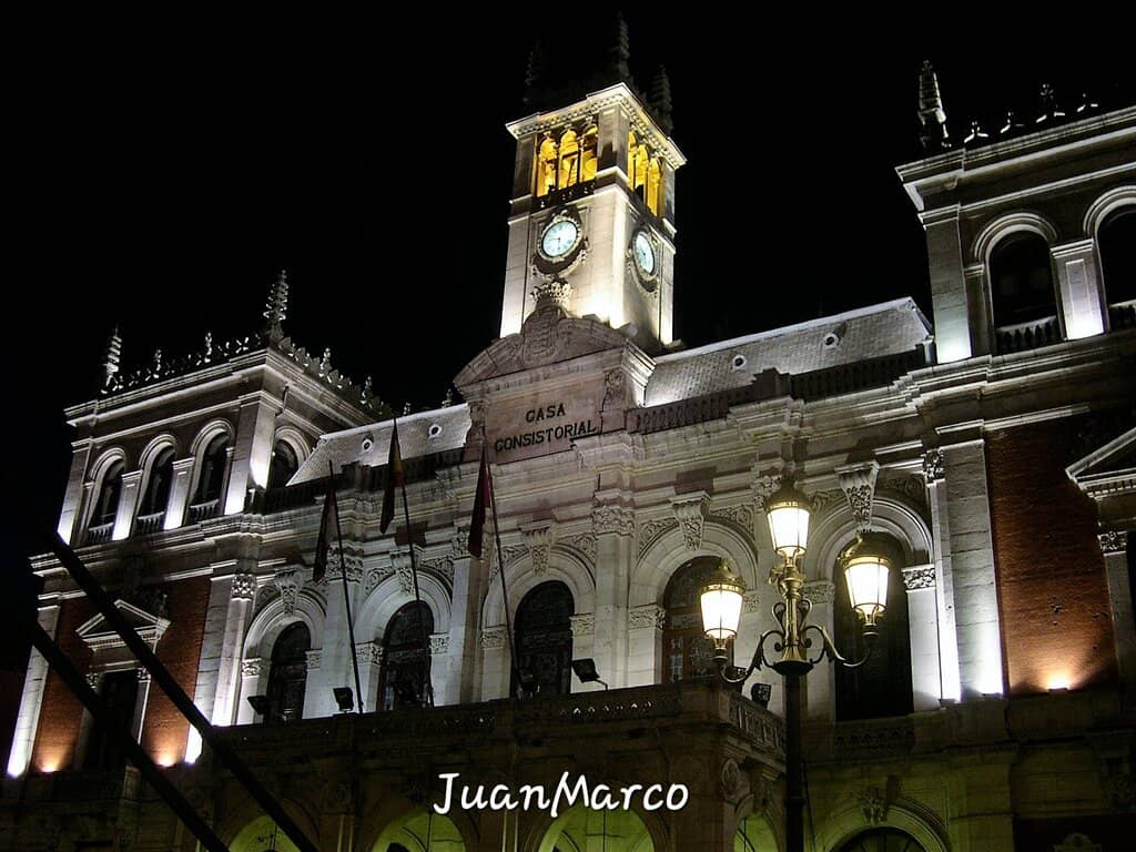 Vertical photo