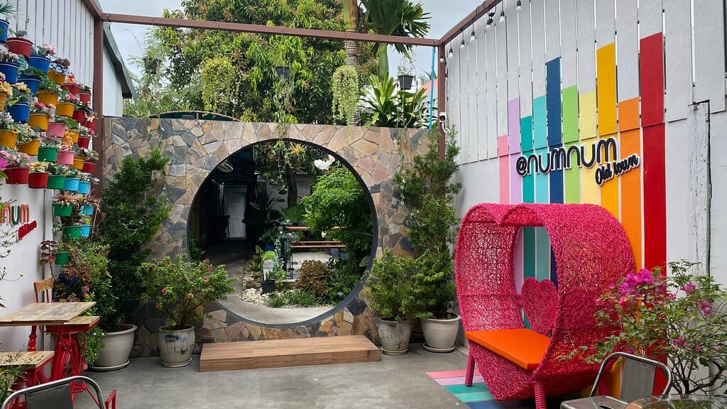 Num Num Phuket Old Town