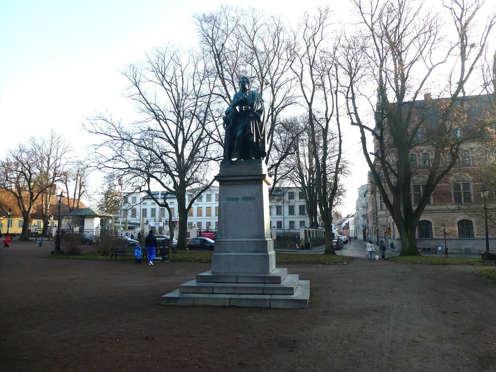 Statyn ''Esaias Tegnér'' i Lund