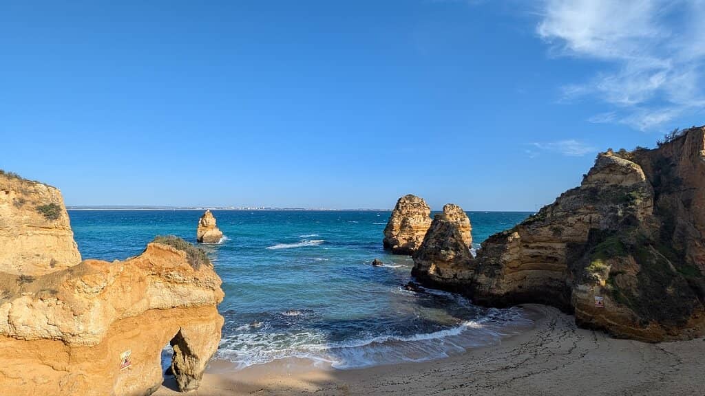 Rocky Outcrops & Sea Caves