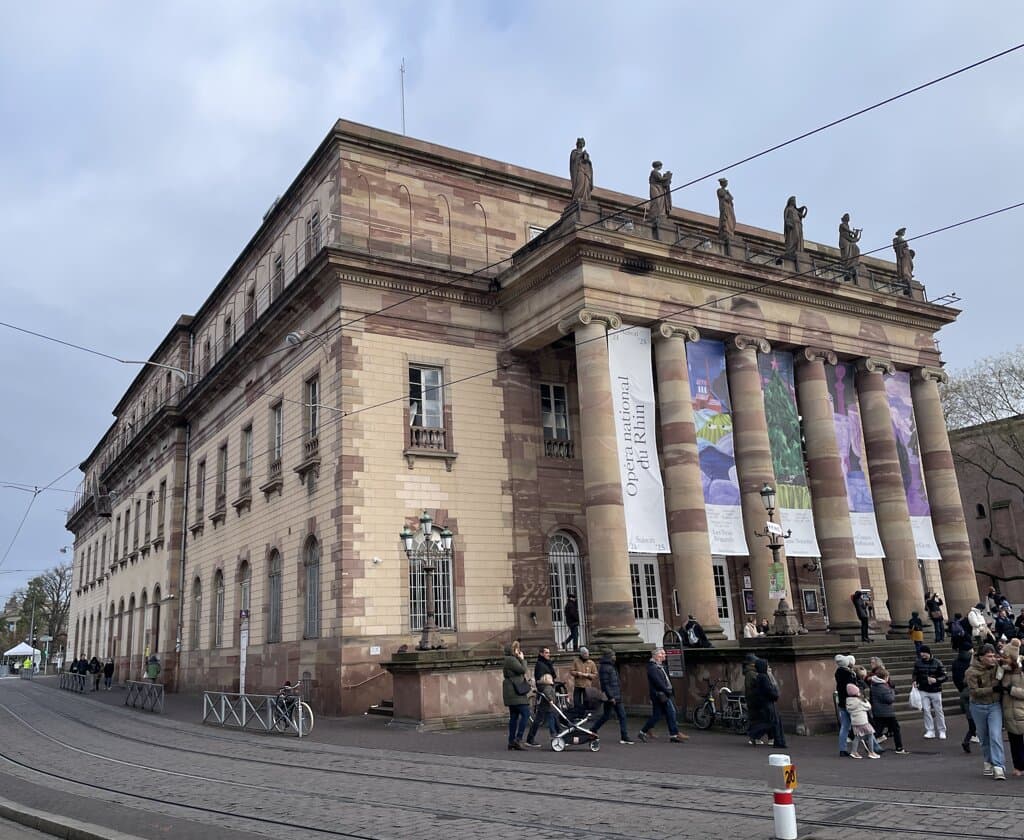 Place Brogile - Opera House