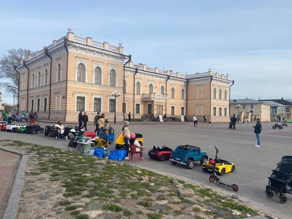 Bobbin Lace Demonstrations