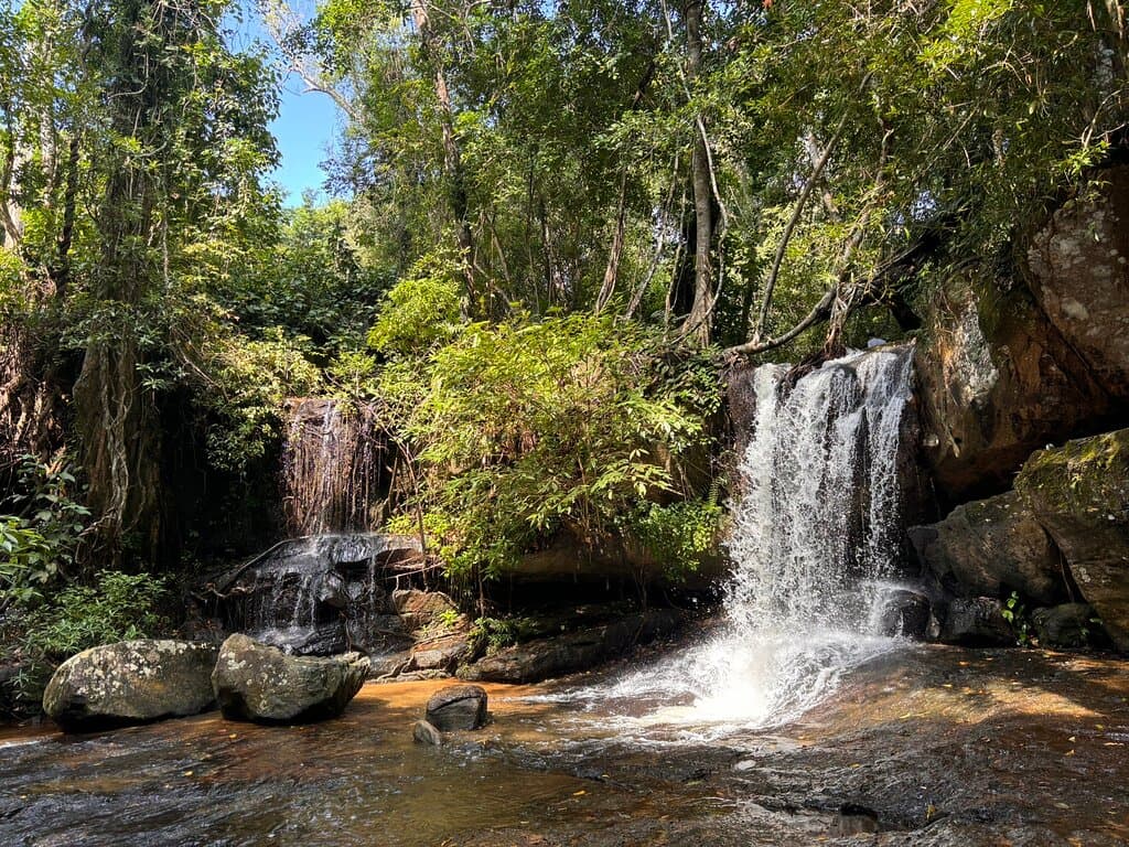 River of a Thousand Lingas