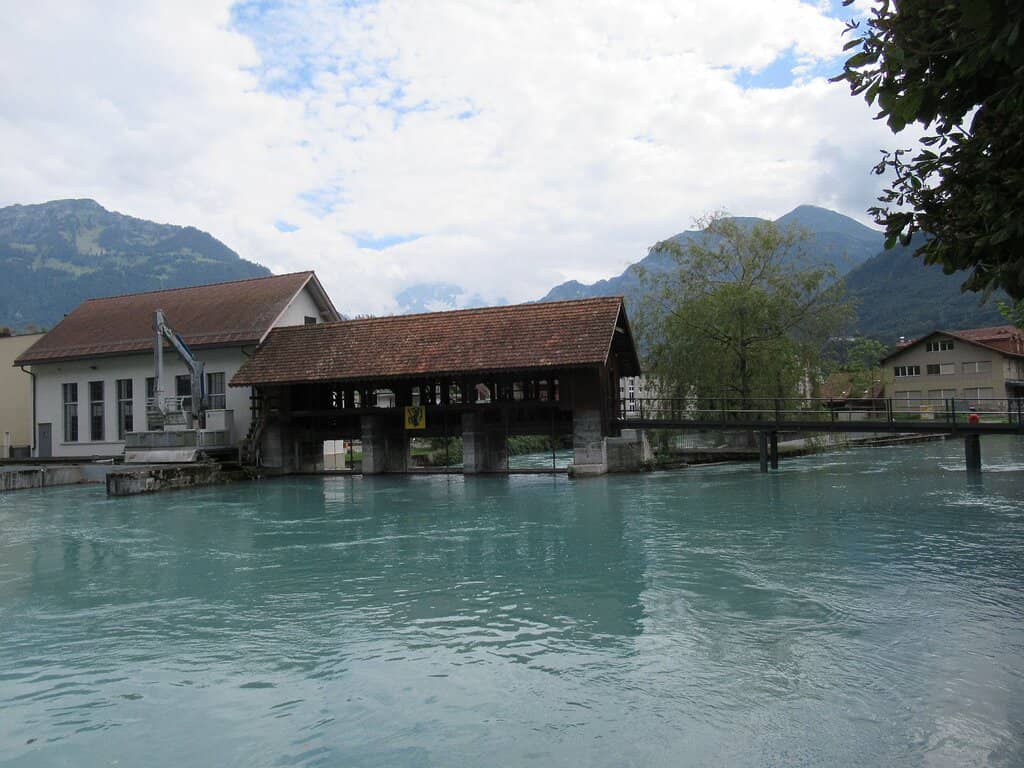 Kayaking and SUP on Lake Brienz/Aare