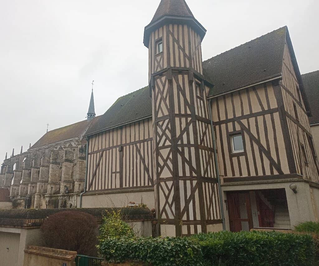 Portail de l'Église Saint-Pierre