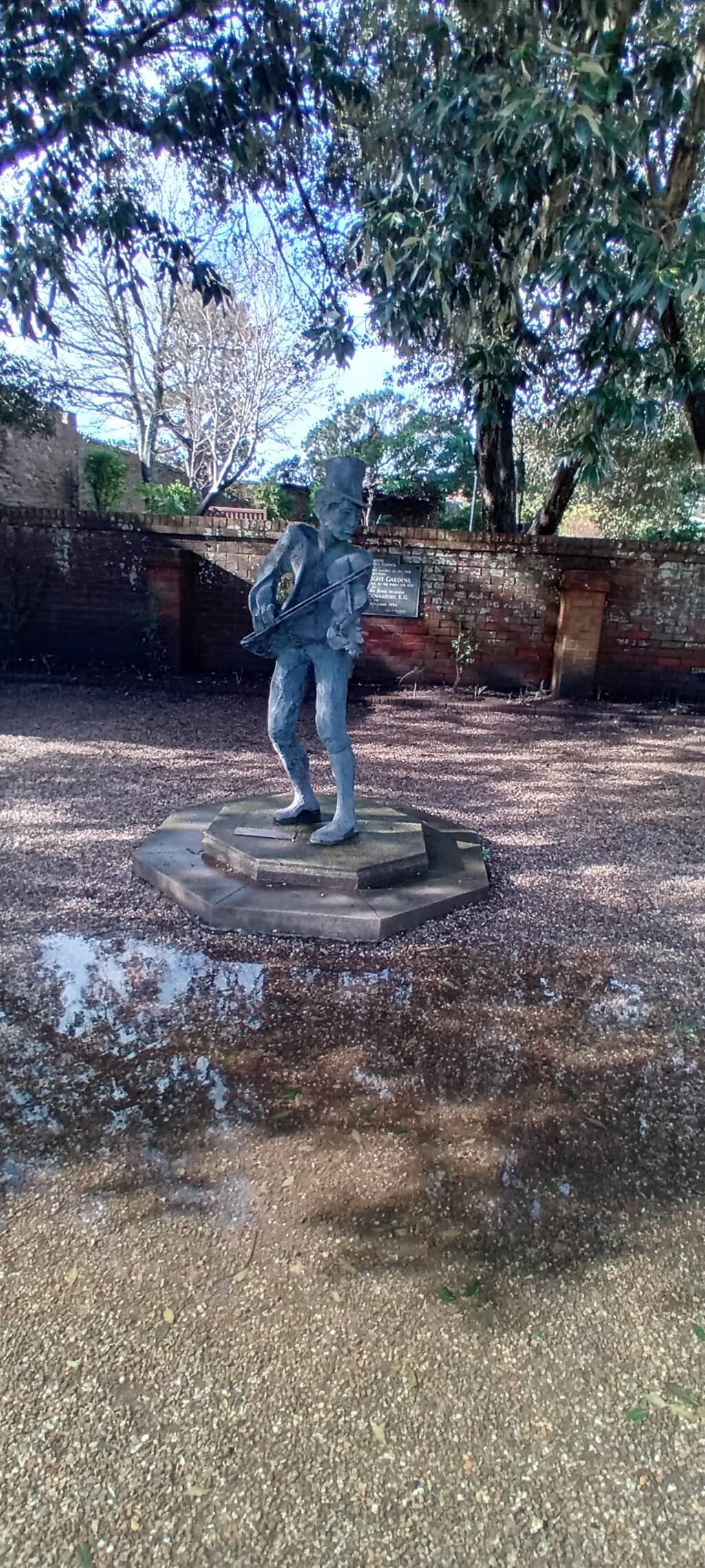 Fiddle Player Statue