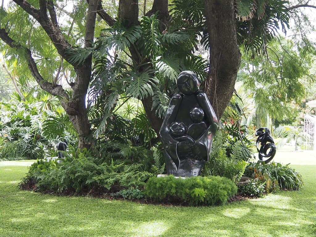 A huge sculpture by Edward Chiwawa takes centre stage as you enter the sculpture garden at SSG